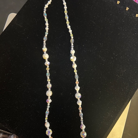 Stunning signed Vintage Vendome white bead cut crystal necklace- long - Picture 15 of 16